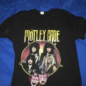 Motley crue t shirt